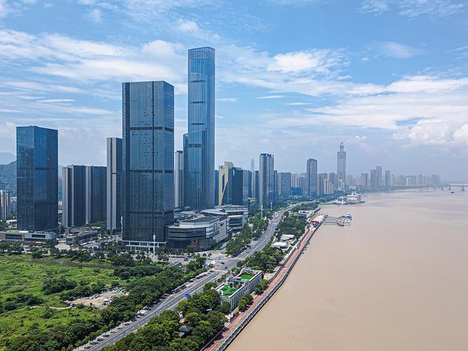 逐梦2035 向经济、科技与综合国力全面跃升的宏伟征程
